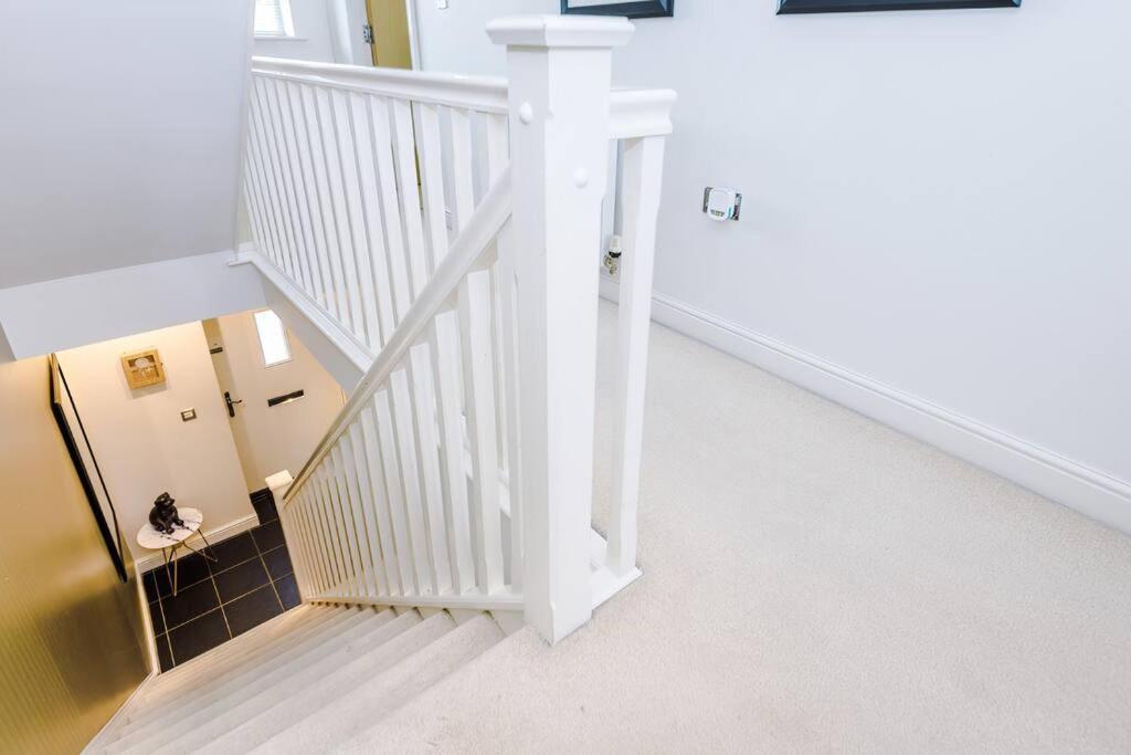 Stylish Townhouse Chester City Centre With Parking Luaran gambar